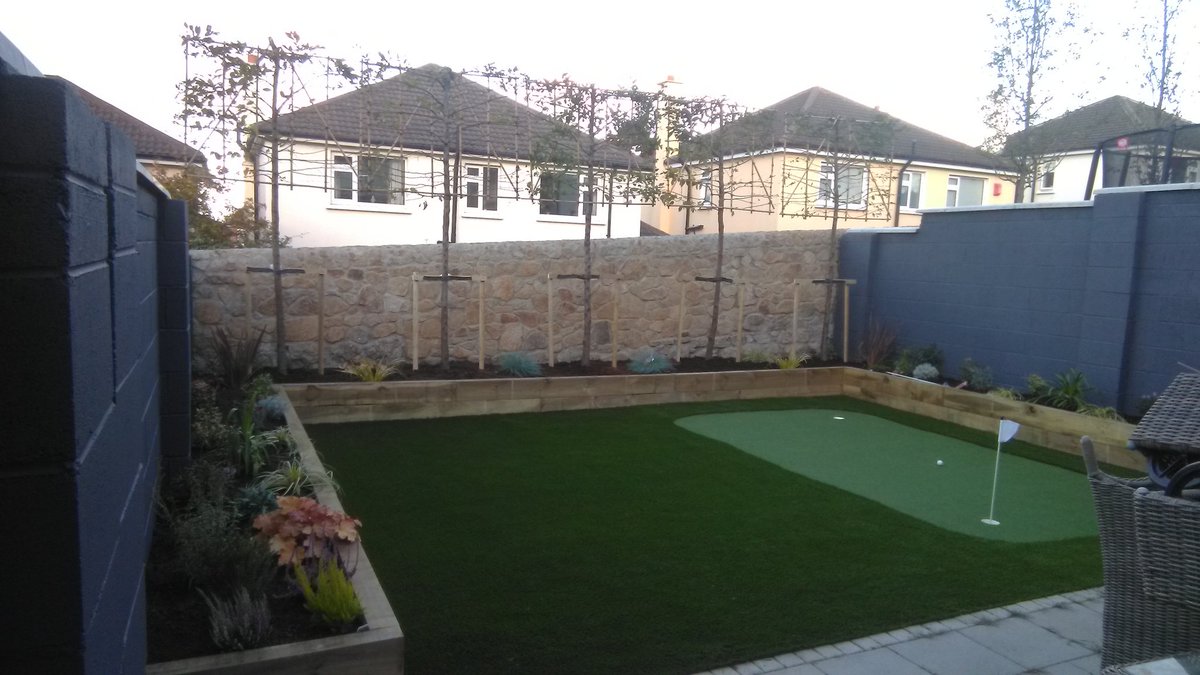 DubArtificial's tweet photo. Completed project in knockrabo, Goatstown with raised beds, low maintenance shrubs, screening trees, royal grass silk 35 artificial grass and a birdie putting green. #newbuild #knockrabo #goatstown #Ireland #golf #garden #Dublin https://t.co/Dv3QmrFp9r