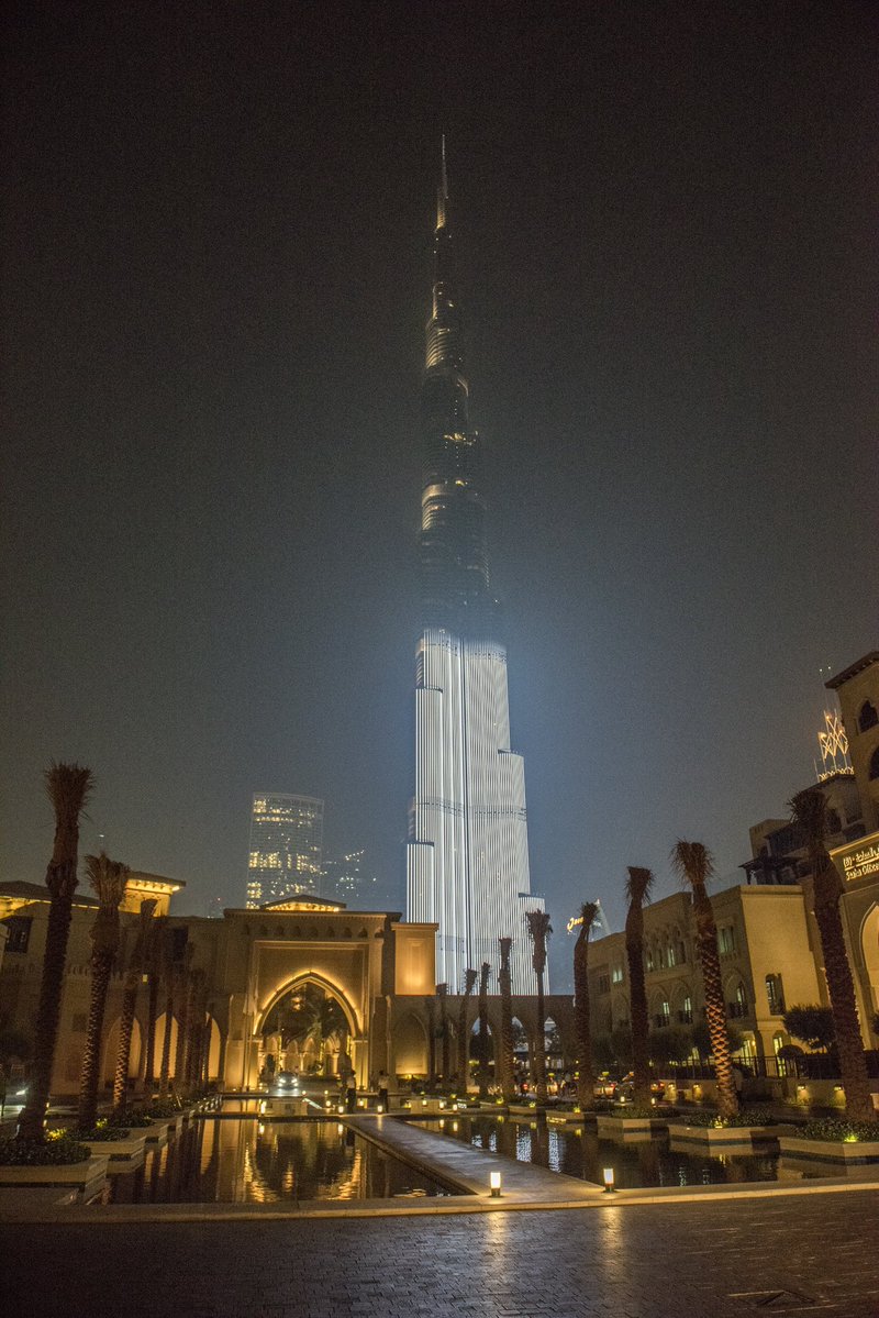 GDNonline's tweet photo. Half-lit Burj Khalifa supports women empowerment
#UAE #MiddleEast #Burjkhalifa #HeForShecampaign #WomenEmpowerment
Read more:
https://t.co/5WPC0hC9op https://t.co/q1IqdmbMEb