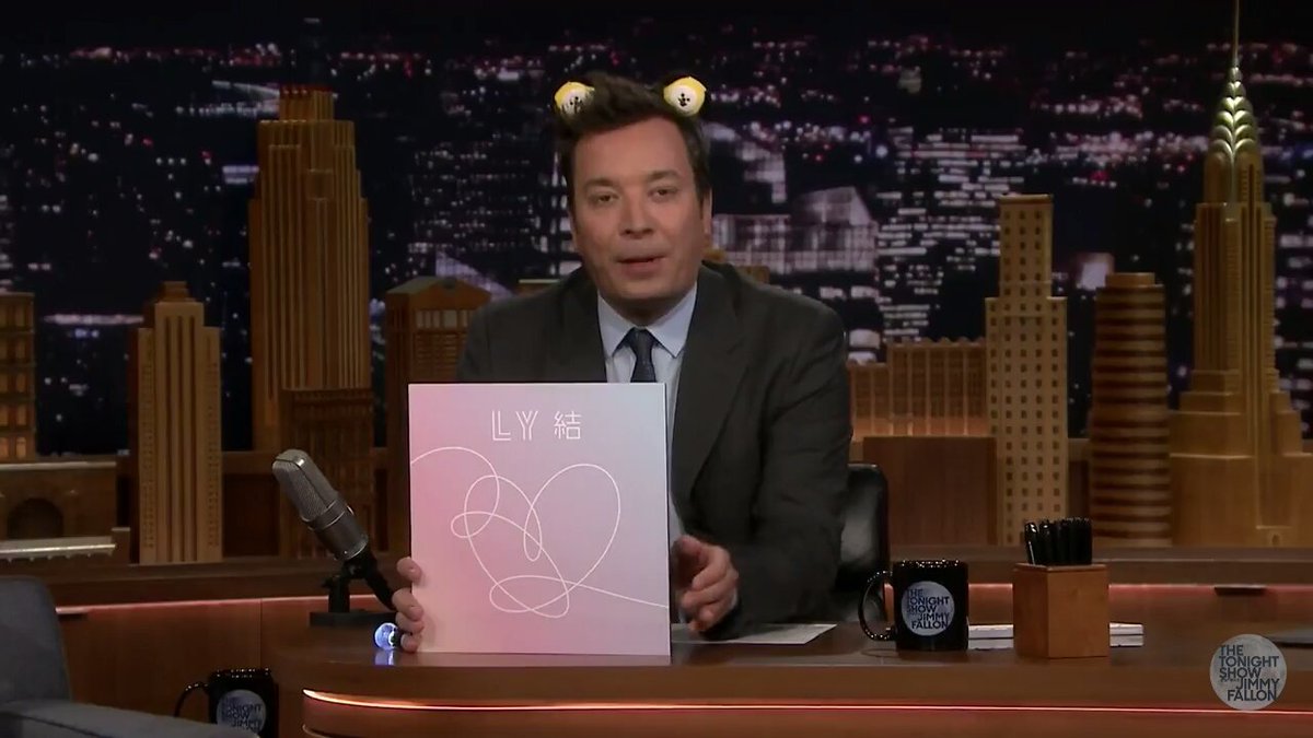 abrapabra's tweet photo. @FallonTonight @BTS_twt Presenting the one and only-'Chimmy Fallon'...😆
However...Ahhh this is one of my most fav interviews of BTS...the boys enjoyed soo much...this is how interviews should be done..FRIENDLY &amp; FREE..💜
#BTSonFallon https://t.co/UNd3dV5pvB