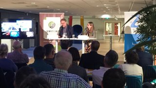 maakdeswitch's tweet photo. Super @VPROTegenlicht Meet Up Zeeland gehad gisteravond. Voorbij de Groene Horizon. Super opkomst en goede gesprekken met @WimTwigt en @siwardzomer  over de kanteling naar een duurzame samenleving. @dezbnl @ZMfZeeland @provzeeland @pzcredactie @omroepzeeland @MVOloont https://t.co/nGMD2erO5K