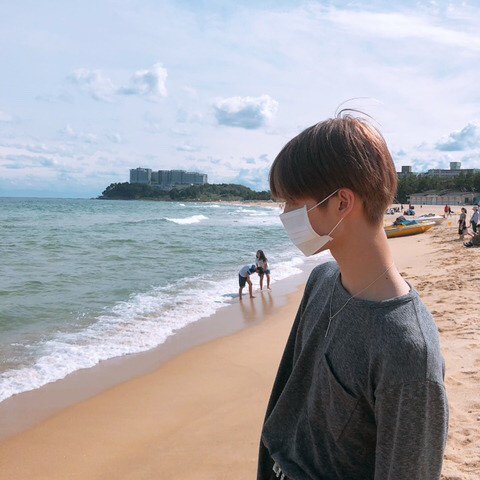 hwangminhyunim's tweet photo. [Fancafe] 180926 Wanna One Bae Jinyoung update at fancafe

He said " Wannable❤ did you have a good chuseok? I'm so late TT. I took a lot of picture. Pls enjoy this photos"

#워너원 #배진영 #이대휘 #라이관린 #윤지성 #하성운 #황민현 #옹성우 #김재환 #강다니엘 #박지훈 #박우진 https://t.co/Jq2JH9177H
