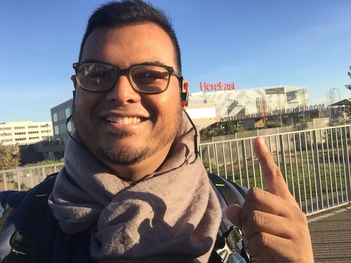 TanzinXVII's tweet photo. It’s a beginning of a new chapter of my life book! First day at #LboroFamily Sports Business and Leadership! Can’t wait for #InductionWeek2018!! @lborolondon let’s start this amazing journey! https://t.co/aNFenT27kD