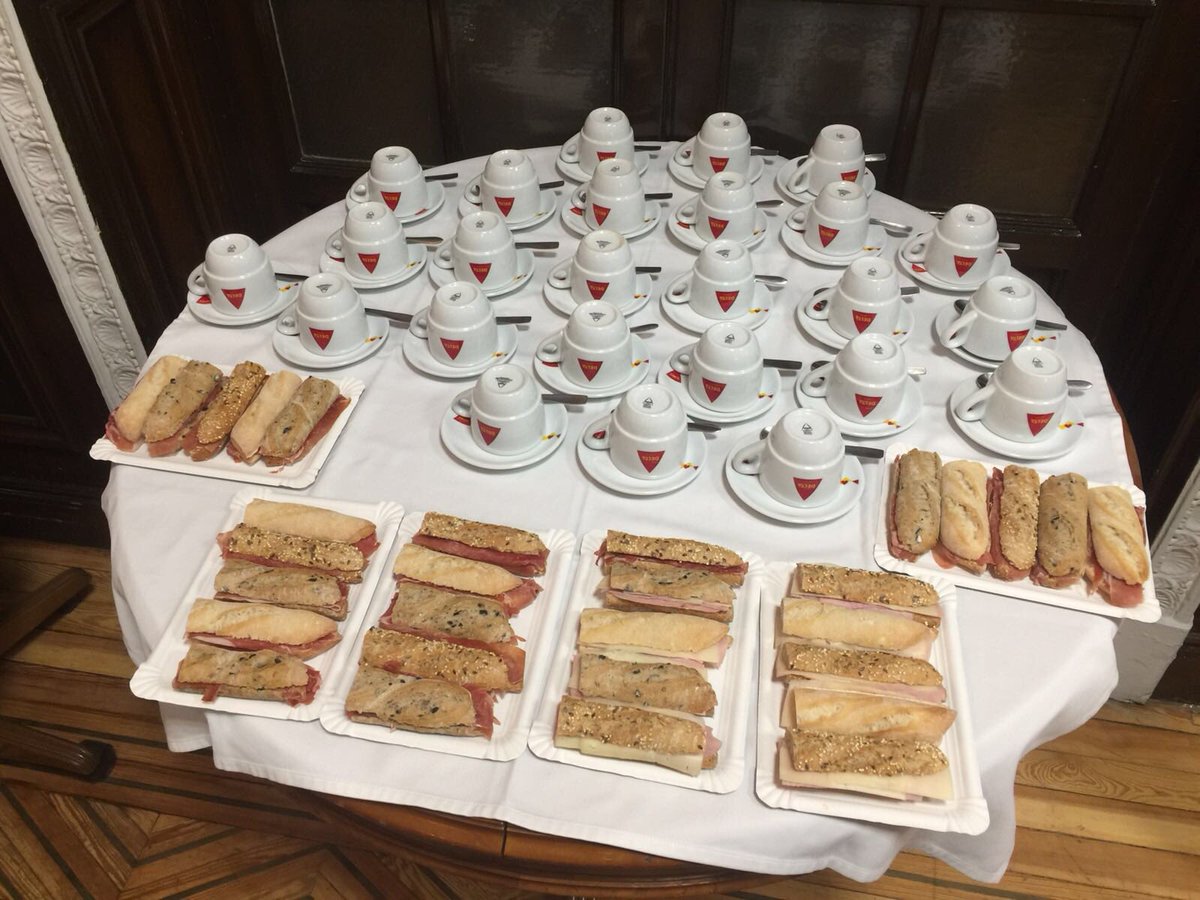 Lemmes_es's tweet photo. Would you like to have breakfast in the office alone or with friends? @Lemmes_es makes it possible! the best option to take away in the area #lemmes #Padilla31 #makesthethingshappend https://t.co/UrIVAwtXFT