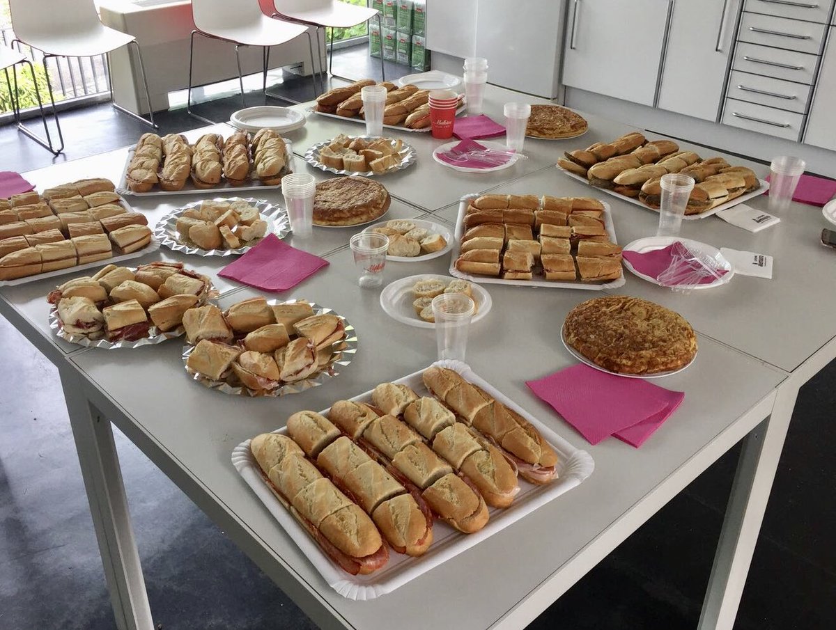 Lemmes_es's tweet photo. Would you like to have breakfast in the office alone or with friends? @Lemmes_es makes it possible! the best option to take away in the area #lemmes #Padilla31 #makesthethingshappend https://t.co/UrIVAwtXFT