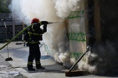 RISEFR's tweet photo. This week we're attending "Skadeplats 2018" in Helsingborg, presenting our full-scale tests of different extinguishing methods.  https://t.co/x7vx4cea0b https://t.co/clkcJiPsdS