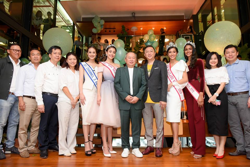 MTW_Officialth's tweet photo. คณะมิสไทยแลนด์เวิลด์2018 เข้าขอบคุณผู้บริหารอารียา พรอพเพอตี้ที่สนับสนุนการประกวดมิสไทยแลนด์เวิลด์ 2018
#TeamNicolene #Nicolene #1strunnerup #2strunnerup #Channel3Ambassador #missthailandworld #missthailandworld2018 #roadtoMissWorld2018 https://t.co/sO8k9NDJjb