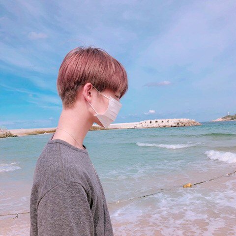hwangminhyunim's tweet photo. [Fancafe] 180926 Wanna One Bae Jinyoung update at fancafe

He said " Wannable❤ did you have a good chuseok? I'm so late TT. I took a lot of picture. Pls enjoy this photos"

#워너원 #배진영 #이대휘 #라이관린 #윤지성 #하성운 #황민현 #옹성우 #김재환 #강다니엘 #박지훈 #박우진 https://t.co/7PrXKKPkmO