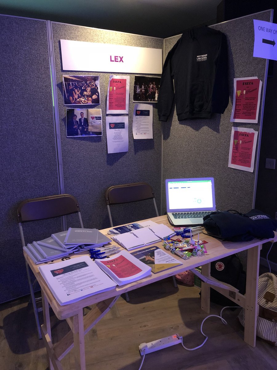 law_ntu's tweet photo. We’ve arrived at City Freshers Fair! Come and find out about our Pizza and Prosecco welcome event and get your free Law goodies from @thomsonreuters whilst signing up!🍕🥂 https://t.co/IveqV0UENY