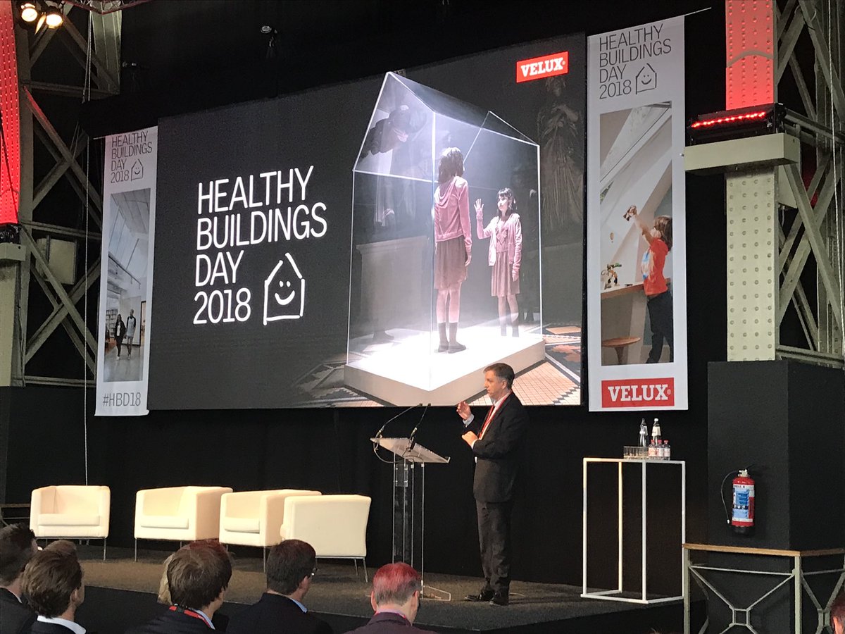 SabinePauquay's tweet photo. Ouverture du Healthy Buildings Day à Bruxelles. Plus de 300 participants du monde entier débattent de la valeur des bâtiments sains #HBD18 https://t.co/mWzVXgKH2Y