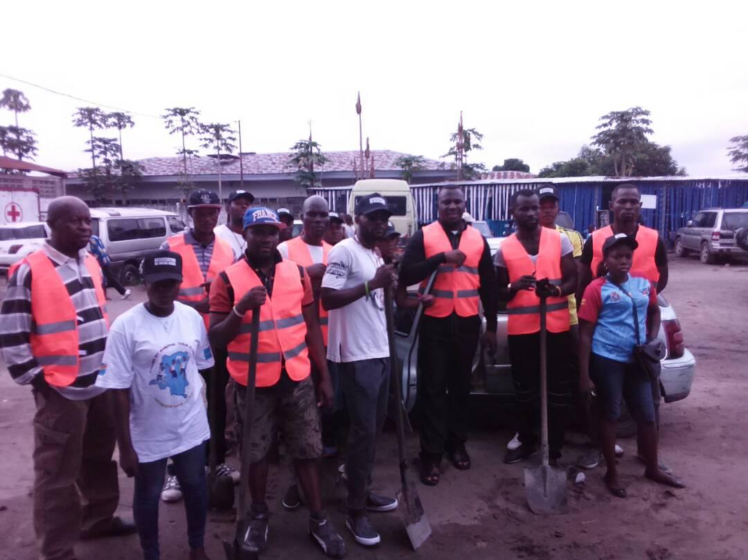 AsblLes's tweet photo. ASBL. LES AMIS DE NGIRINGIRI Travaille pour l'assainissement des qaurtiers de la commune de Ngiringiri. #RDC https://t.co/B2SCPjdkjo