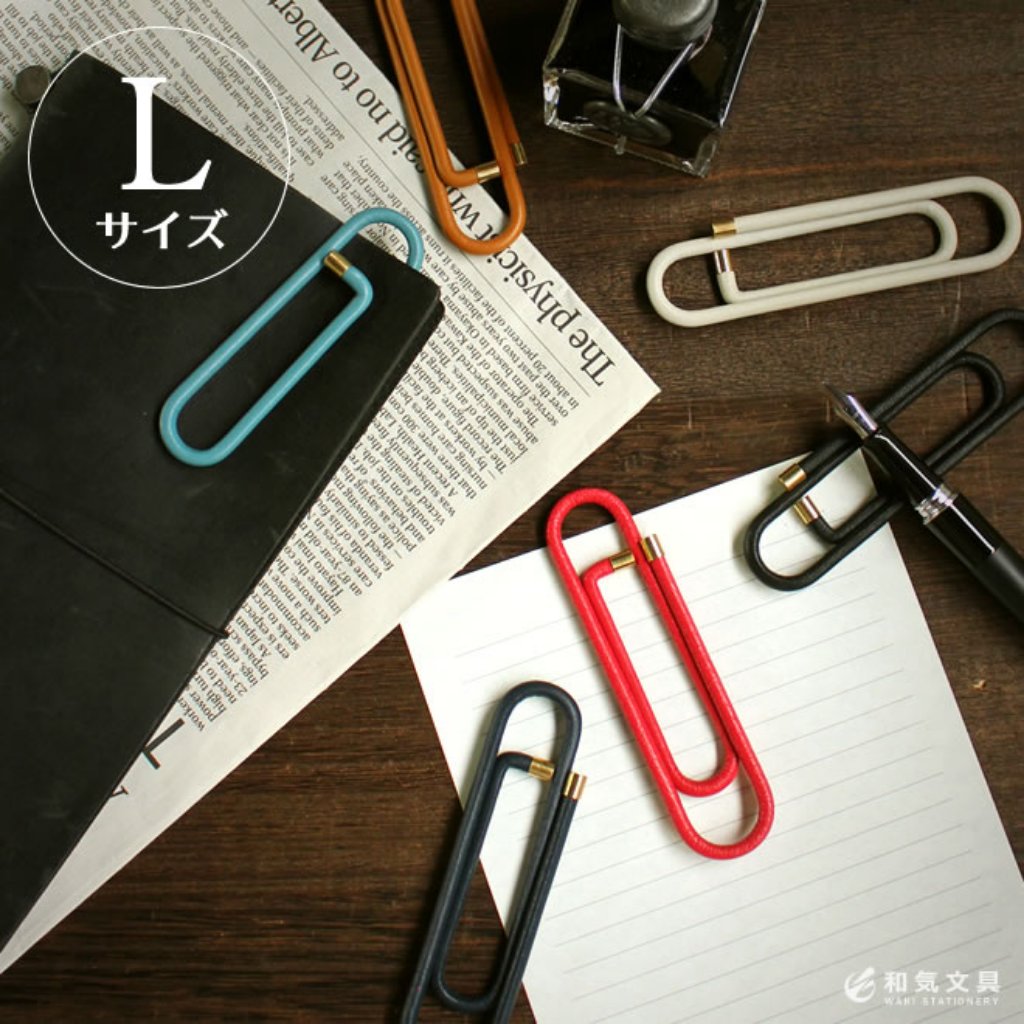 和気文具 Waki Stationery 公式 新カラー レッド 入荷 上品でオシャレな雰囲気漂う 革巻きクリップ は 世界でたった一人の職人さんが作るレアアイテム 大人の文具好きの方にオススメしたい逸品です Fwf ニャー T Co D6tcwz1sjr 革 和気文具 Waki Stationery 公式 新カラー レッド 入荷 上品でオシャレな雰囲気漂う 革巻きクリップ は 世界でたった一人の職人さんが作るレアアイテム 大人の文具好きの方にオススメしたい逸品です Fwf ニャー T Co D6tcwz1sjr 革