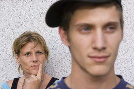 Ik denk dat mijn kind drugs gebruikt. Hoe kom ik erachter of dat zo is? Lees hier ons advies: ow.ly/k2Xj30lSBcN