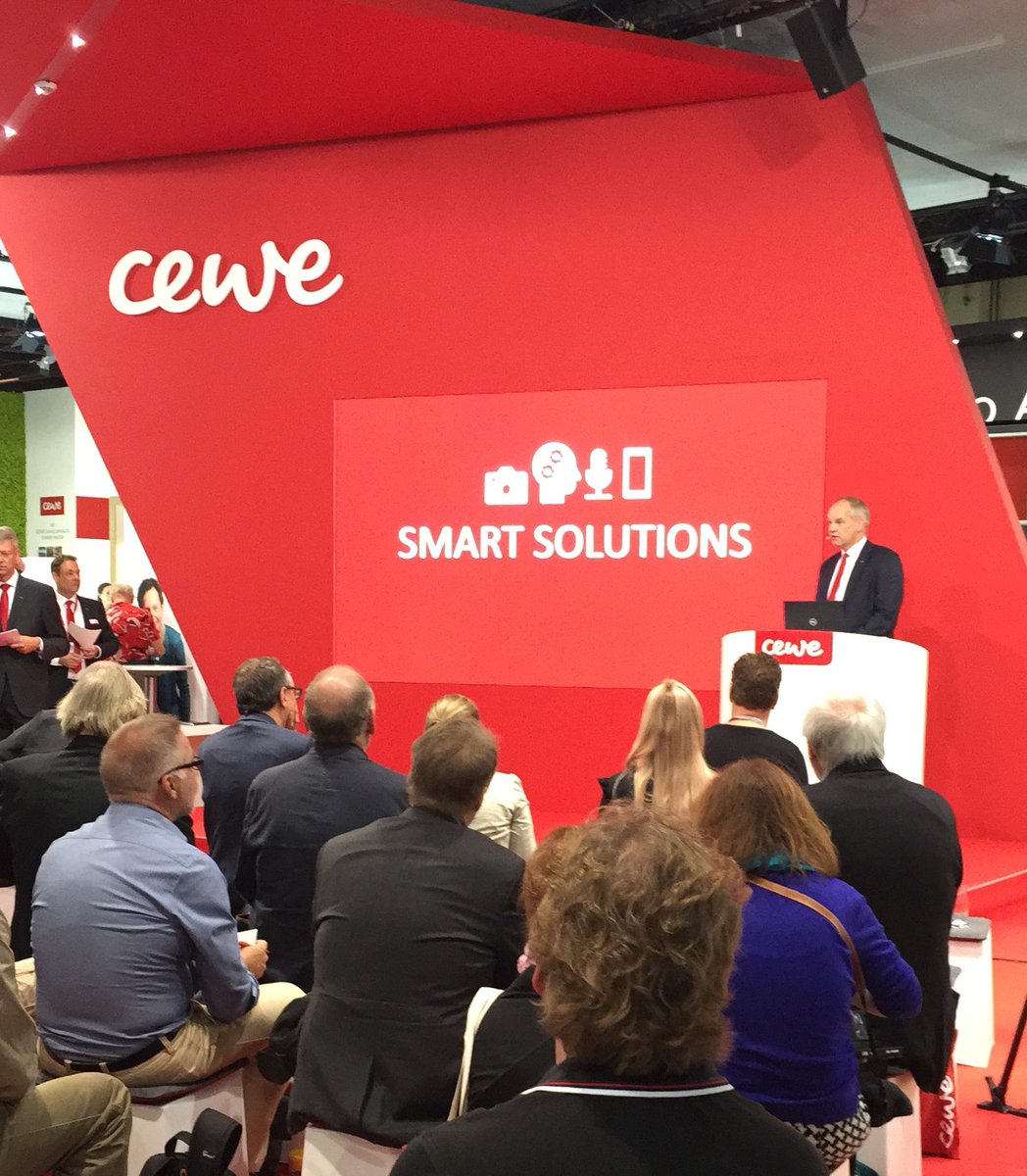 #photokina2018 CEWE představilo na úvodní tiskové konferenci nové aplikace, které doslova usnadní život při vytváření fotodárků <a href="/photokina/">photokina</a> <a href="/cewefotobuch/">CEWE</a>