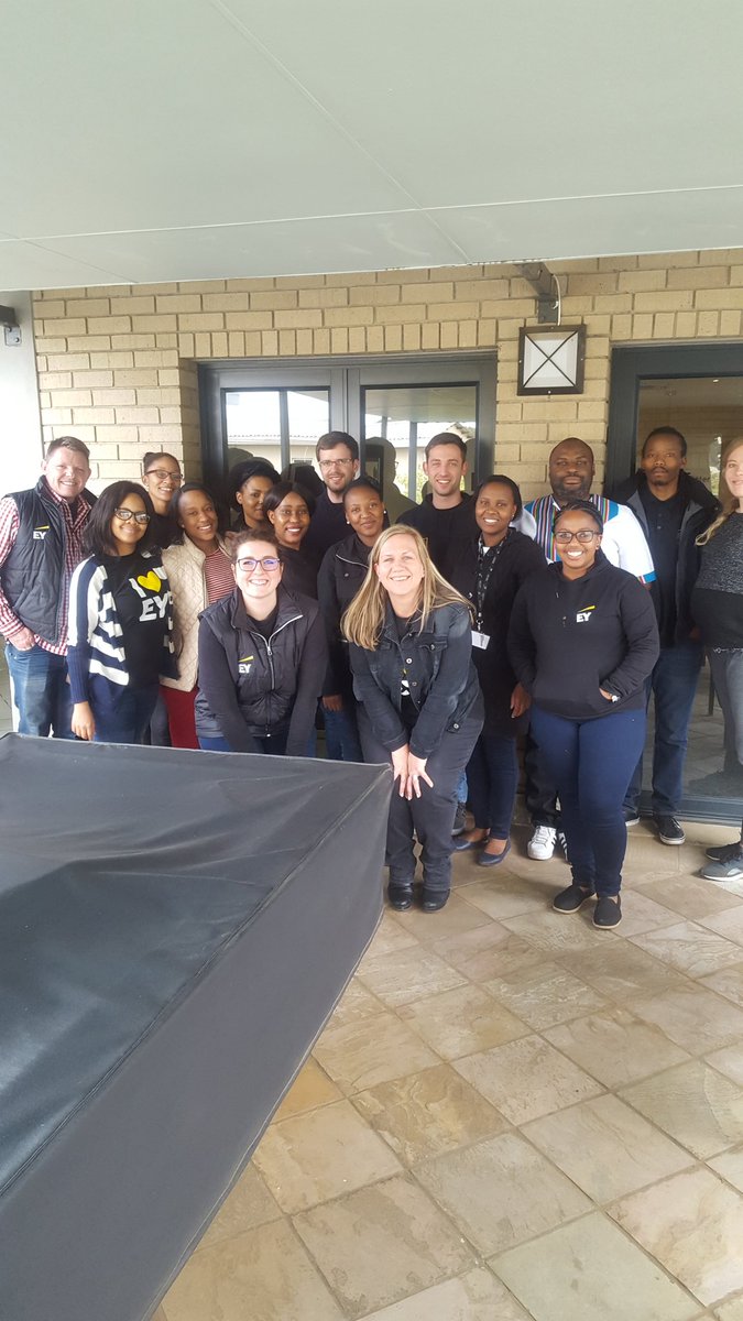 esri04's tweet photo. #HeritageDay 
@EY_Africa 
# EY Bloem
#celebrating diversity https://t.co/ryVfnad1JQ
