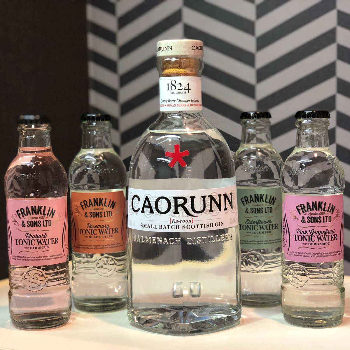CaorunnGin's tweet photo. COMPETITION:  For your chance to win a 70cl bottle of @CaorunnGin and collection of @FranklinAndSons tonic follow both accounts and retweet by midnight 1st October 2018 – Good Luck! #CaorunnMoment T&amp;C’s apply. https://t.co/xluItEe0Jb