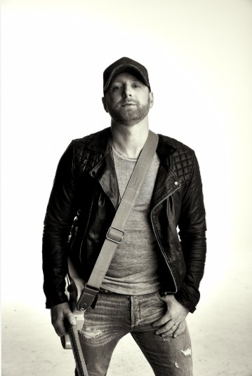 country89_1's tweet image. TOMORROW is Tim Hicks Day with Country 89!

@timhicksmusic join Rob and Megan at 8am to talk about his performance at The 2nd Annual Country Hoedown supporting @shaniakidscan
AND his November 16th show at @MeridianCtre 

#busyman #instudio