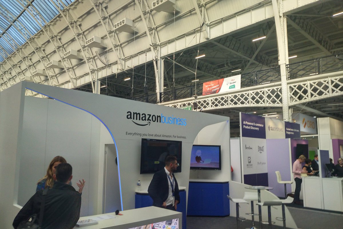 RichardLeeRead1's tweet image. Today &amp;amp; tomorrow I&apos;m down at @adtechLDN to see/hear discussions on what&apos;s going on in the AdTech, Innovation &amp;amp; Content Marketing space... there is a LOT going on! 🤓  #AdTechLondon