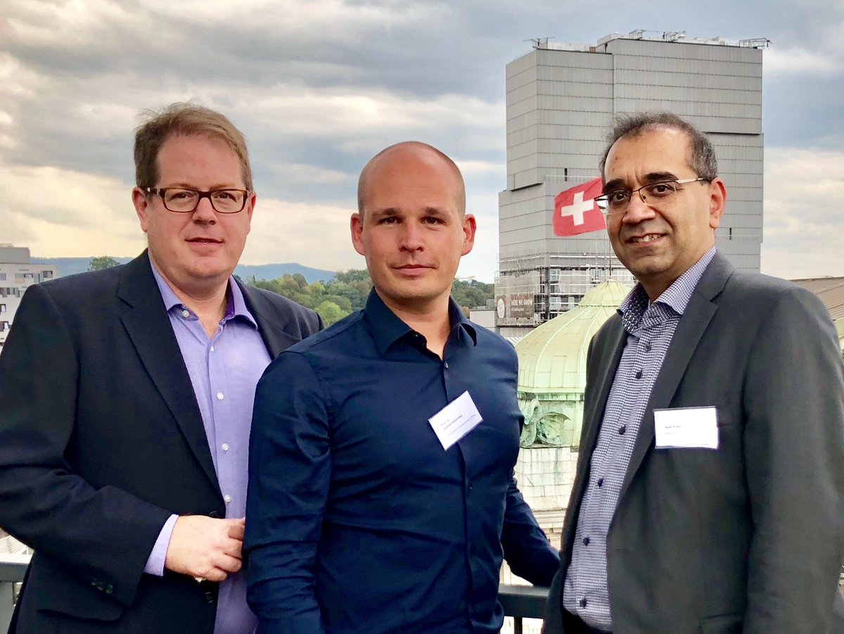 iwifhnw's tweet photo. #AWA-Praxisseminar mit Daniel Burgwinkel (https://t.co/tIl3H8EsGu), Joachim Ehrenthal (FHNW) und Asaf Ikram (itemis AG):
Die Logistik in Basel will Anwendung der #Blockchain prüfen.
Danke an @BaselStadt, @itemis und #burgwinkel! #hansebloc #waterkantundalpenrand #iwifhnw https://t.co/oalKuIOtca