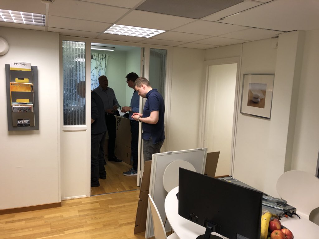 ebemanning's tweet image. Nu flyttar vi ut från lokalerna på vårt kära Kungsholmen och flyttar in till Hötorget, Gamla Brogtatan 9, hos  @ZeroLime_AB Välkommen att besöka oss där över en kopp kaffe ☕️ och prata systemlösningar. #bemanning #rekrytering #ebemanning #ZeroLime