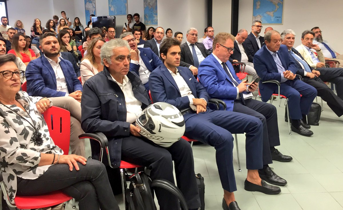 ArcaIncubatore's tweet photo. Al via la presentazione dei 6 finalisti di #SCPalermo la business plan competition di @unipa_it
Ecco i progetti imprenditoriali:
#Amed
#CODI
#InnovationBiotechnoligy
#Meadow
#PerGen
#technologyscientific https://t.co/RreLoqItml
