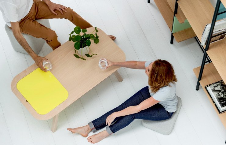 noveha85's tweet photo. [ ACTU|membre #SOLFI2A] 
A découvrir, la table basse multifonction "Thomas &amp; Florian", née de la rencontre entre le designer Thomas Merlin et le fabricant #DASRAS. 
➡ https://t.co/W402Ik5sqf. 
🔎 Plus d'info : https://t.co/lCaQ0IRNMX
➡ Rejoignez-nous : https://t.co/WqdbxnSGHd https://t.co/B4dVKpDvCo