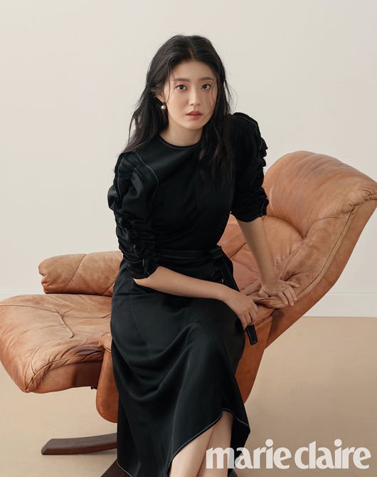 kmaniamy's tweet photo. [LENSA]

Nam ji Hyun bergambar untuk majalah Marie Clarie.

#namjihyun #100dayshusband #100daysmyprince #marieclarie #남지현 #hongsim #dramakorea #koreandrama #kdramas 

Drama 👉https://t.co/wXey53jleP https://t.co/BCA6rtVvRG