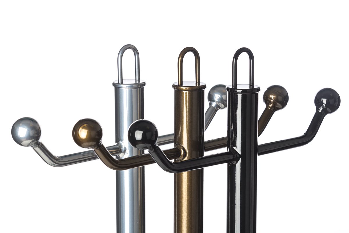TheBagBuddy's tweet photo. @madeinbritainco @MadeinBritainGB @StaffsChambers It’s always a tough call between the gloss black, chrome effect or bronze 👍🏻 Good choice! https://t.co/4xy5UXZE66