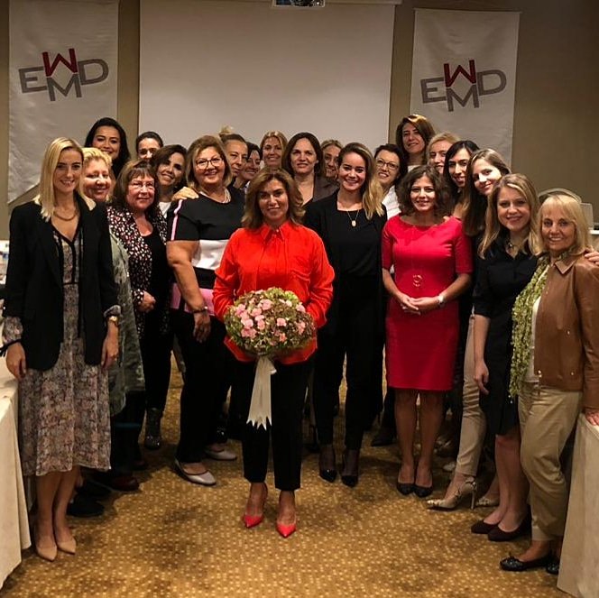 " Benim Hikayem"konulu organizasyonumuzda, bu ay ki konuşmacımız, Sevgili Melek Malkoç'du. Değerli bilgilerini ve tecrübelerini bizlerle paylaşarak; bazen düşündüren,bazen güldüren ama bir kadının ne kadar güçlü olduğunu hissettiren keyifli sunumu için kendisine teşekkür ederiz.