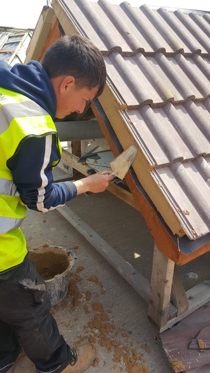 EasternRoofTraining tweet media