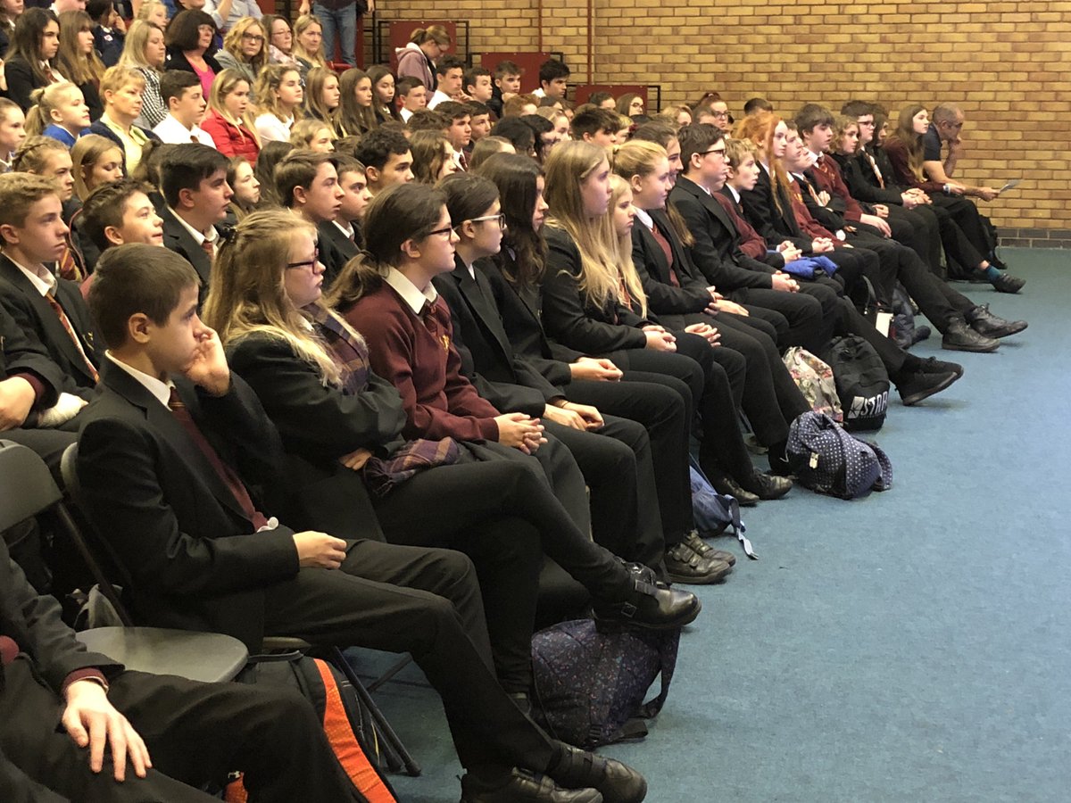 YourGreenFutur's tweet photo. Day Two! A whole new room of #Powys school pupils captivated by issues of climate change, the ways that @Oil4Wales are innovating to make even traditional fuels more environmentally friendly. #yourgreenfuture #climatechange #sustainability https://t.co/9dQ6HthdiF
