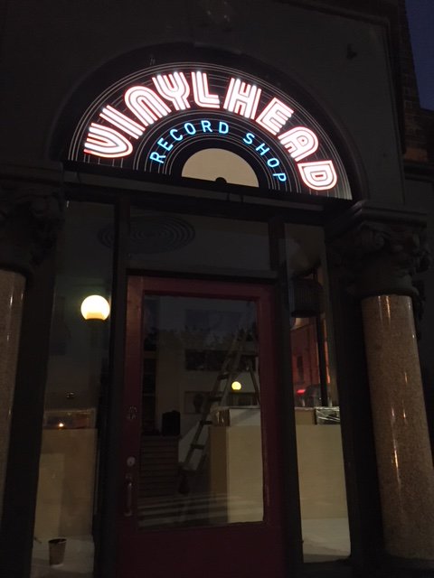 graphicalsign's tweet image. Need some #WednesdayMotivation? Pop into @vinylheadkent for a coffee and some great vinyl. Whilst your there you can admire our sign! #CoffeeLover #vinyladdict #sign