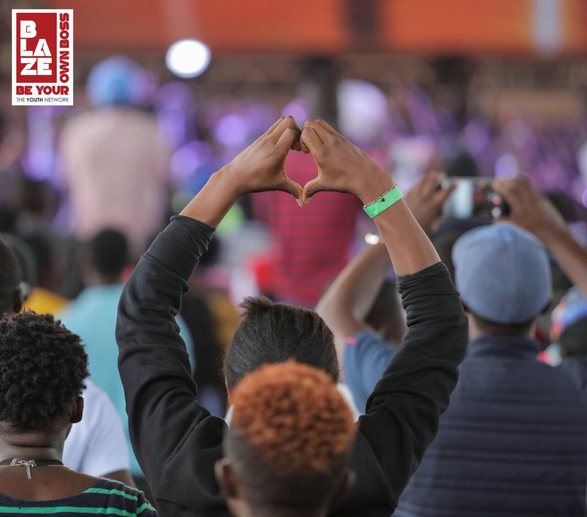 EddieMors1's tweet photo. With all the shows by @BLAZEKenya ending with #BYOBThika. Which was the best of them all? #BYOBMombasa #BYOBNairobi #BYOBKisumu #BYOBMeru #BYOBMachakos #BYOBNakuru
RETWEET if you attended any other https://t.co/BtT17CehXF