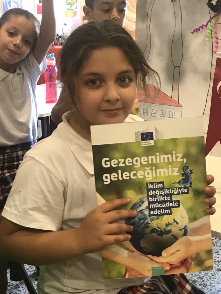 gantep_ab_bilgi's tweet photo. Gezegenimiz, geleceğimiz! 🌿 🇹🇷🇪🇺#EUforCulture #euforclimate #EU #abbilgimerkezleri #iklimikoru #iklimdiplomasihaftasi #iklimdegisikligi #iklimdiyalogu @GaziantepTO @gantep_ab_bilgi @EU_Commission @EUDelegationTur @ABBaskanligi @ABBilgiMerkezi @MTuncayYildirim https://t.co/RPUM9W5sHr