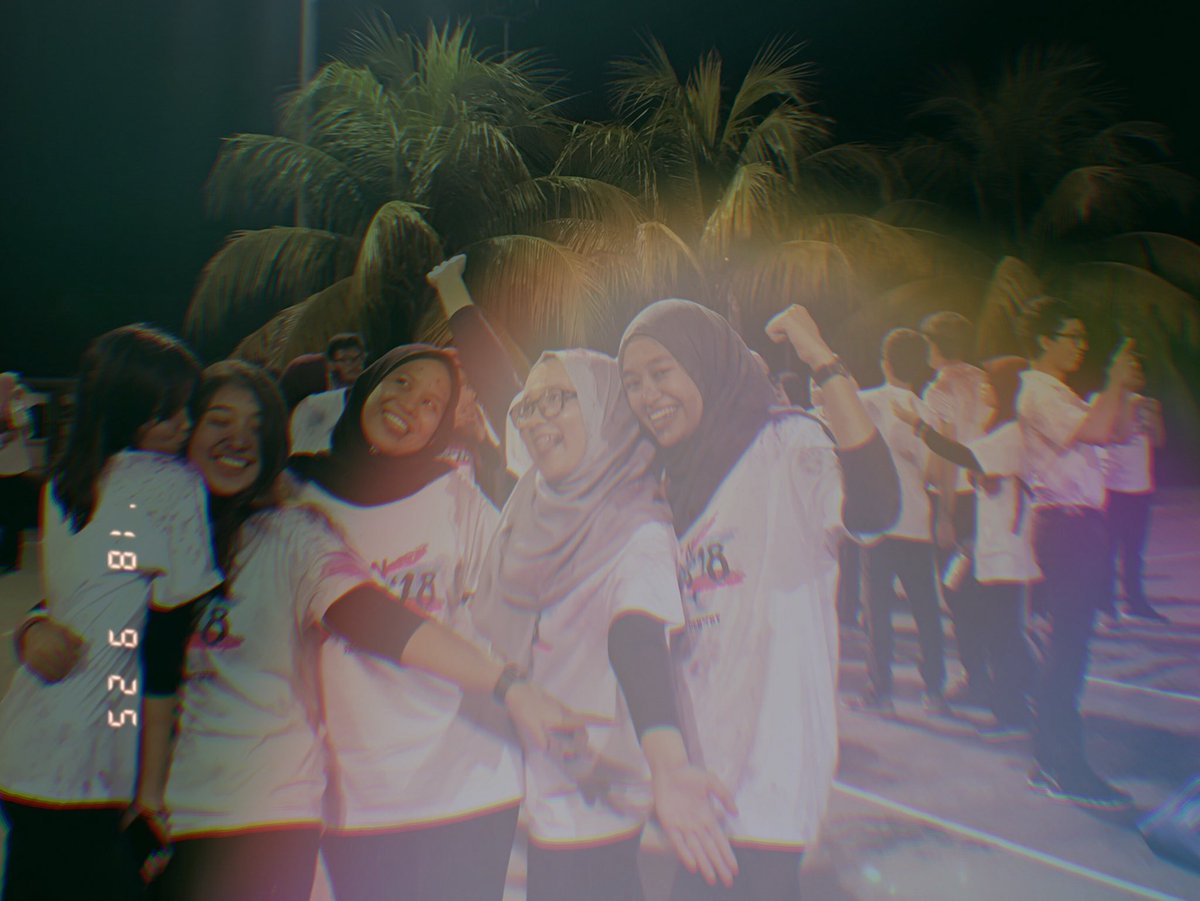 pxmpkin's tweet photo. the ones who matter xoxo #NSO2018 https://t.co/FdBJpYlYnS
