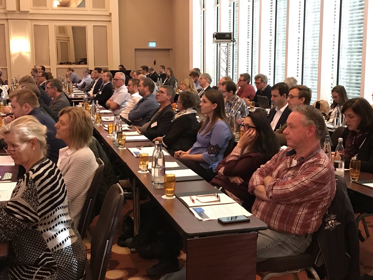 MichaelReiterPR's tweet photo. #TagderTools #dgfm, Bay #MetaIT mit Vertriebspartner @CernerDE: #MetaKIS unterstützt #Kodierung zur leistungsgerechten #Erlössicherung/ inkl. #semantischer und #Verweildauer-Analyse, Auswertungen für die #Medizinstrategie zB #Qualitätskennzahlen/ #Benchmarking über MetaKIS-Häuser https://t.co/PiOaUudGxT