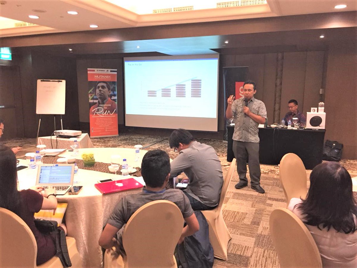 SynnexMetrodata's tweet photo. Seminar bertema “Bring Invincible Infrastructure For The Next Generation Data Center” yang digagas Synnex Metrodata Indonesia, Nutanix, dan Lenovo DCG pada tanggal 25 September 2018 di Ayana Midplaza
#synnexmetrodataindonesia #nutanix #lenovodcg #nextgenerationdatacenter https://t.co/8sCKXgffAI