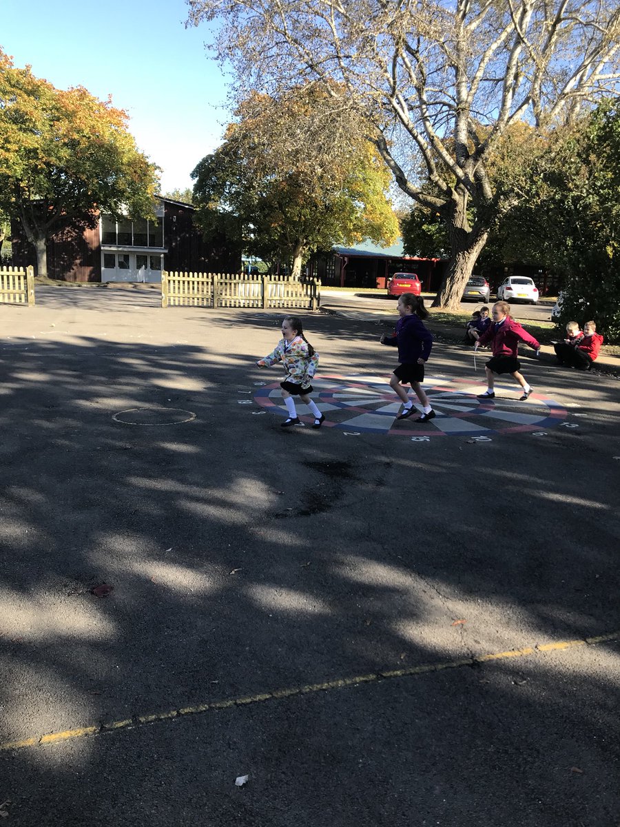 GatewayPenguins's tweet photo. Danger island! Can we crack the code and make the target number to reach safety?! #GatewayCarterton #MathsoftheDay https://t.co/ZIJzJbxds3