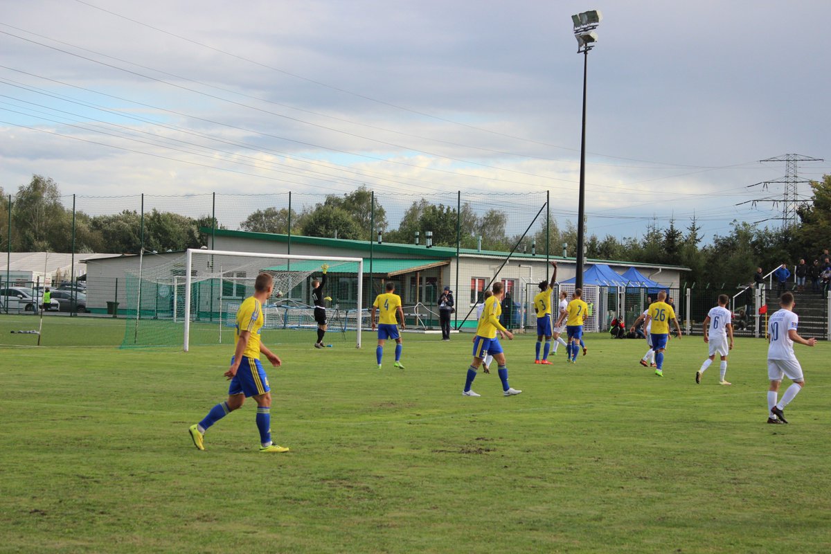 MKS_Slask's tweet photo. #MKSŚląskŚwiętochłowice #ŚląskŚwiętochłowice #ArkaGdynia #Gdynia #Ekstraklasa #Puchar #PZPNPuchar #PZPNPucharPolski #PZPN  #Świętochłowice #Świony #SlaskiZPN #HAIZIVliga #IVliga #Swietochlowice #Swiony #FOTO https://t.co/f0MJSQm52Z