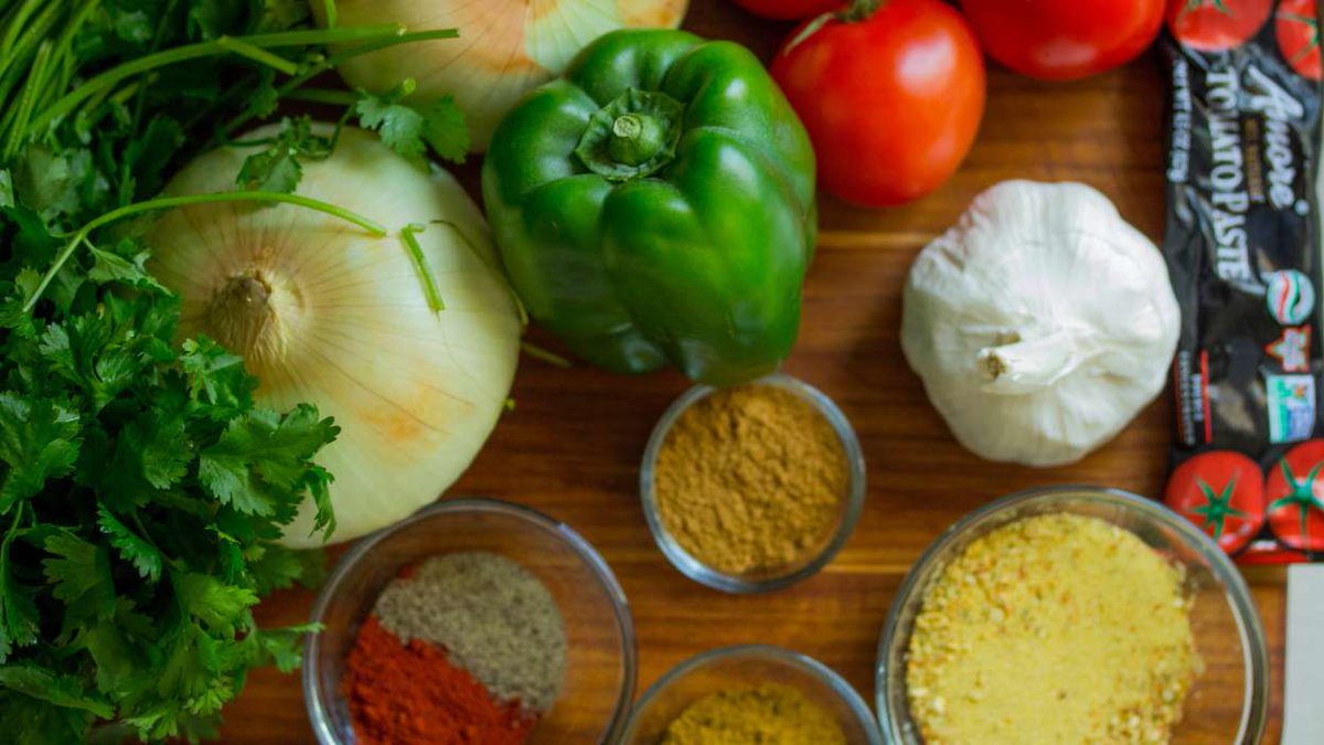 TechSciResearch's tweet image. In News: Indian online #grocery space is abuzz with activity. Market is expected to grow at a CAGR of 55% through 2021, says TechSci Research bit.ly/2OhY474 Read more bit.ly/2OQSu90 #TheTechSciExpress #Retail