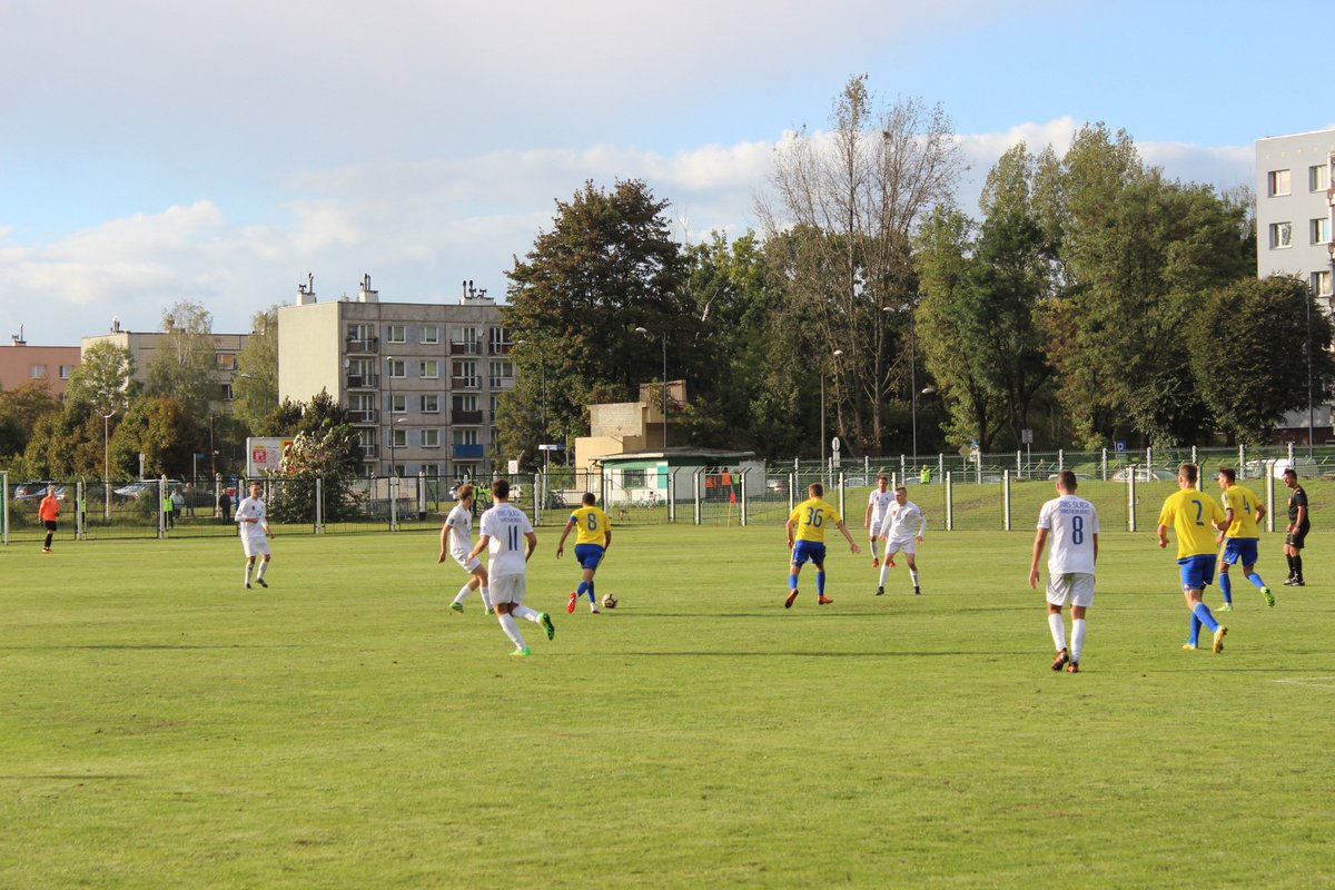 MKS_Slask's tweet photo. #MKSŚląskŚwiętochłowice #ŚląskŚwiętochłowice #ArkaGdynia #Gdynia #Ekstraklasa #Puchar #PZPNPuchar #PZPNPucharPolski #PZPN  #Świętochłowice #Świony #SlaskiZPN #HAIZIVliga #IVliga #Swietochlowice #Swiony #FOTO https://t.co/q2Ta6ZnAOY