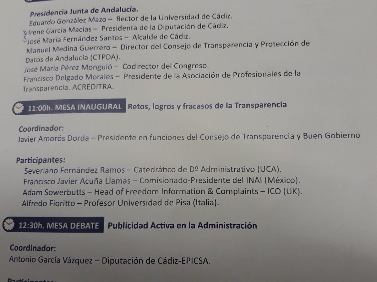 anlopfer's tweet photo. "Empieza a criticarse que la transparencia es gobernar en una pecera, incómoda porque desnuda al poder", Severiano Fdez Ramos de @univcadiz en Mesa de Inaugural internacional de @COTransparencia #CIT18 https://t.co/YqAkpwuOWB
