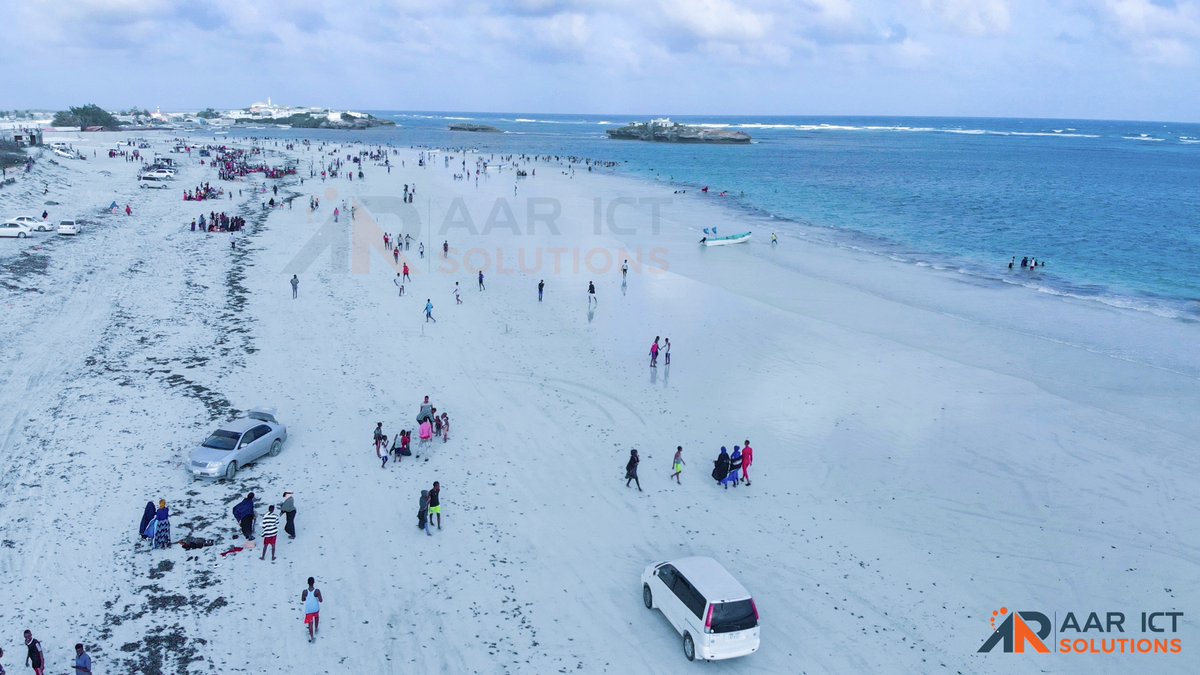 AarIctSolutions's tweet photo. Aerial View of Jazeera Beach.

#Jazeera #JazeeraBeach #Mogadishu #Somalia https://t.co/ZRrYIOa4zE