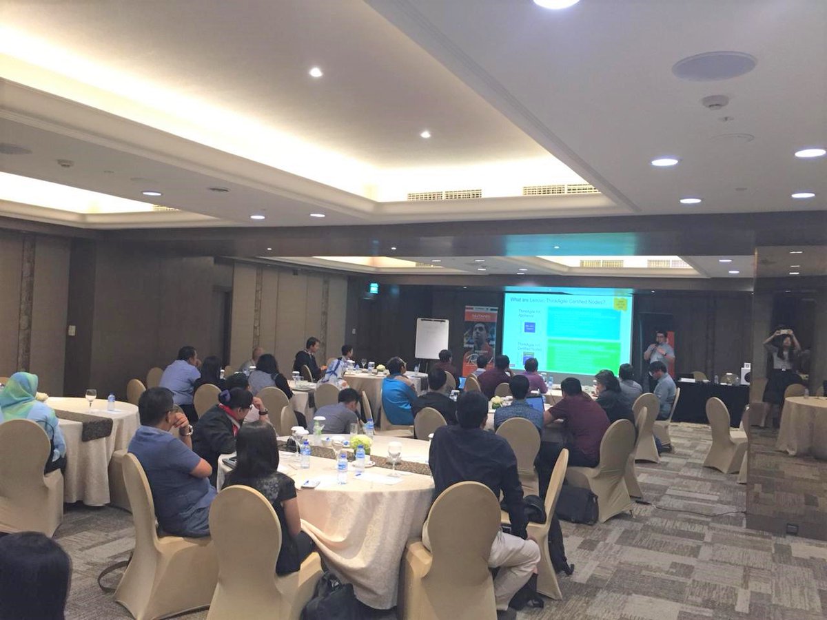 SynnexMetrodata's tweet photo. Dalam kesempatan tersebut Nutanix juga mengumumkan bahwa sudah dapat digunakan pada SAP Hana agar dapat mengoptimalkan jaringan penjualan mereka
#synnexmetrodataindonesia #nutanix #lenovodcg #nextgenerationdatacenter #hyperconverged #infrastructure https://t.co/HGxl6ofCwR