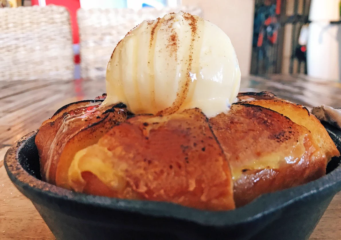 ベーグルフレンチトーストｗｗｗボリュームにも満足するはず。美味しそう！