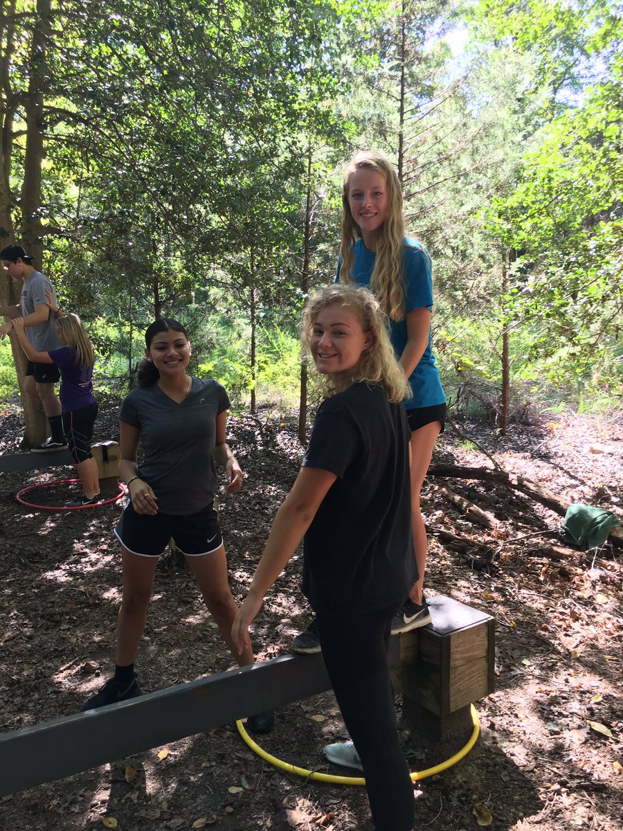 CTCLiveWire's tweet photo. @CTCLiveWire with a new group taking-on the Challenge Course. Great ideas being shared. #Teachers4Tomorrow @estes_mb @jasonhbuck @ColleenBryant16 https://t.co/hfSiNLQEhk