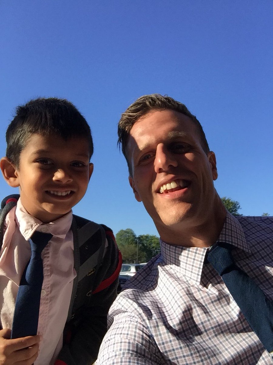 LinkLions's tweet photo. Must be picture day! #matchingties #ShowUpTogether https://t.co/yFyGeNnqhT