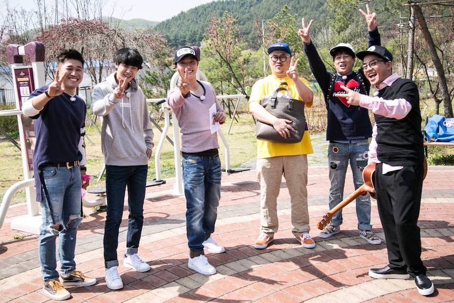 soompi's tweet photo. β2 Days & 1 Nightβ To Receive Presidential Commendation Award For Promoting Tourism https://t.co/4DH5KhXHy6 https://t.co/7LB7bxA1PU