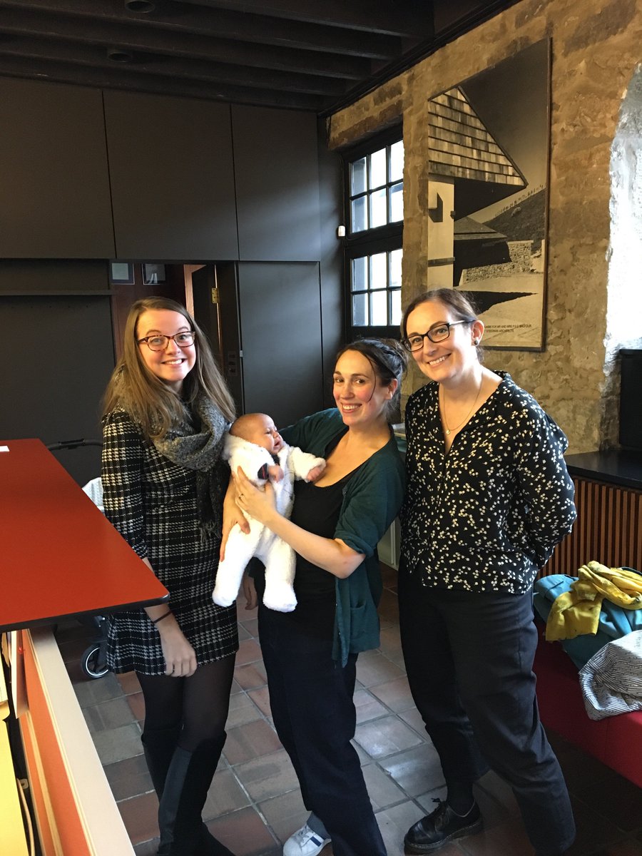 HotTinRoofPR's tweet photo. We had two very special visitors at HTR HQ last week! Our fellow #PR cat @jane_lynchehaun popped in to say hello and to introduce the team to her little ray of sunshine (and future PR extraordinaire!) baby Cora 😍☀️ #HotTinRoofbaby #futurePRpro https://t.co/qVFanURjRD