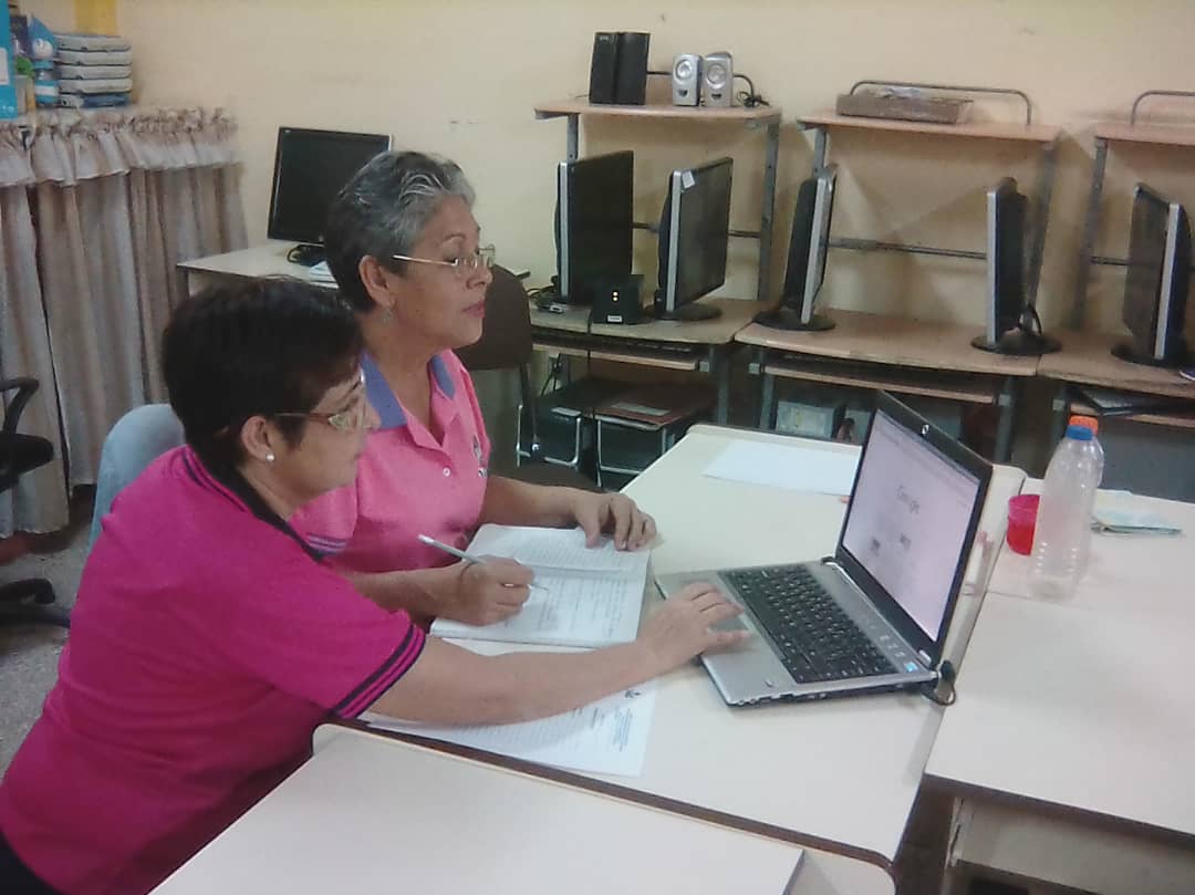 mauvdran's tweet photo. Apoyo tecnológico a las docentes del aula integrada @Fundabit @MPPEDUCACION @fbitanzoategui @vane_prieto @SalaAnzoategui @MariAlepro https://t.co/dAxv9tkeLO