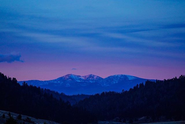epetersenphoto's tweet photo. Big Belts | September 2018
•
•
•
#montana #montanamoment #mountains #sunrise #september #septembercalls #bethere #publiclandowner #sharethespectacular https://t.co/CSOnvsTqQ4 https://t.co/kG6JGuUQd7